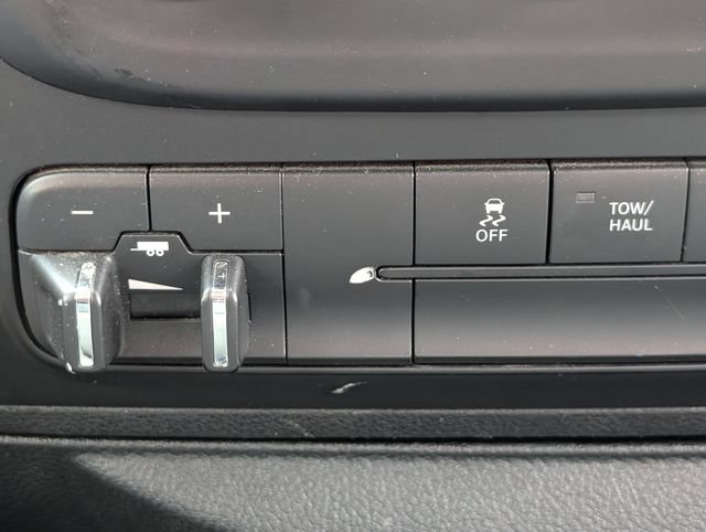 Used 2015 RAM 1500 Tradesman w/ Popular Equipment Group RWD image 17