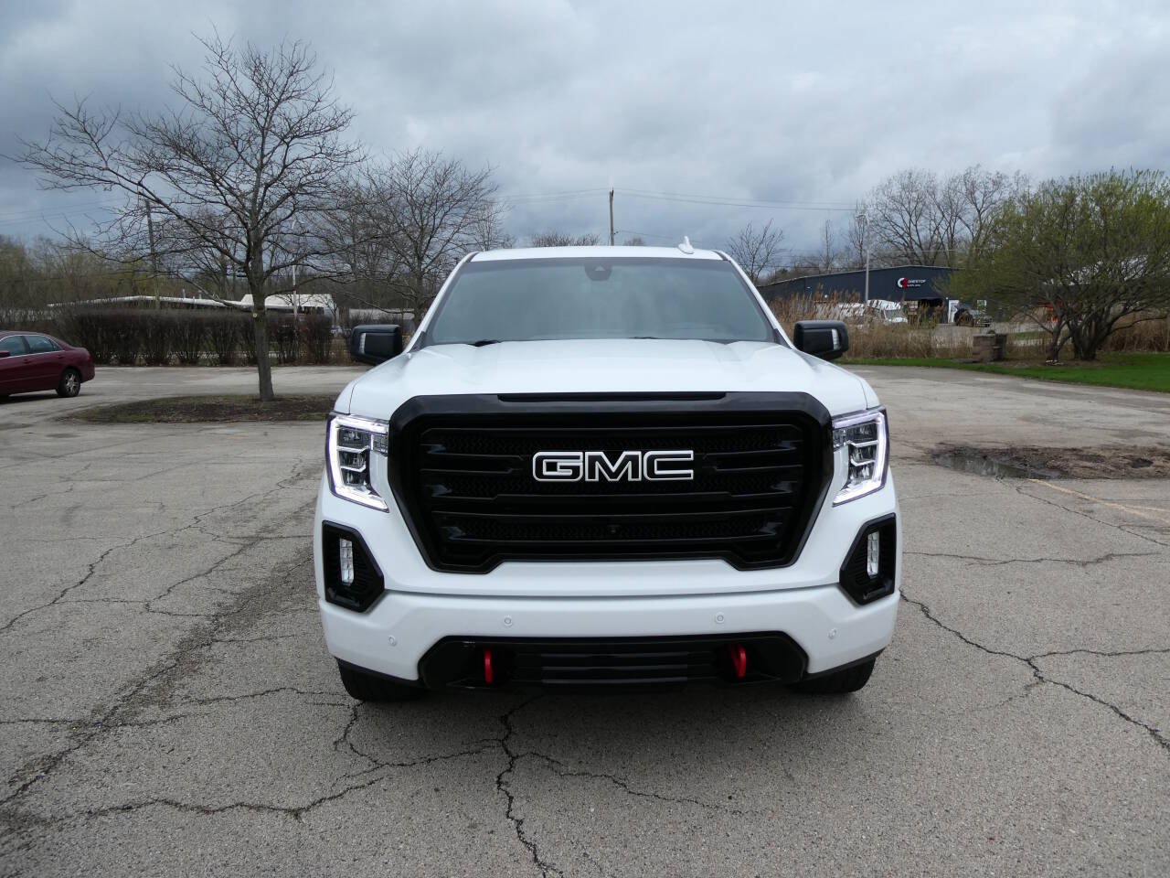 Used 2021 GMC Sierra 1500 AT4 w/ Technology Package AWD/4WD image 2