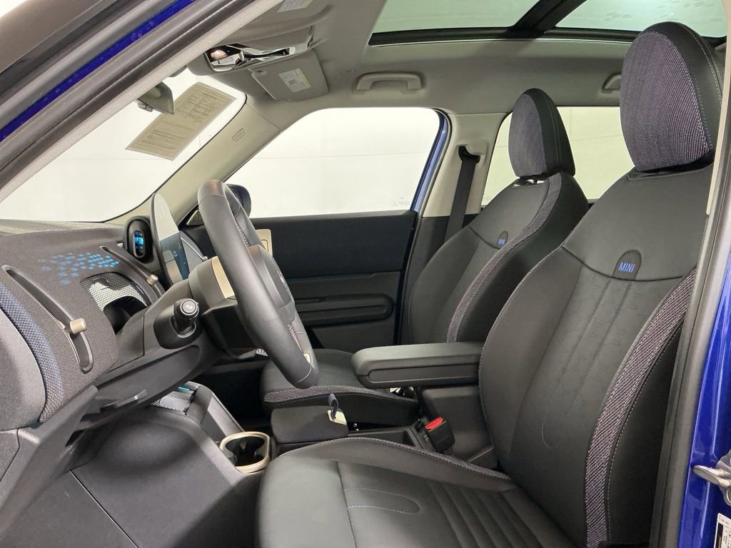 Certified 2025 MINI Cooper Countryman S w/ Comfort Package Max image 21