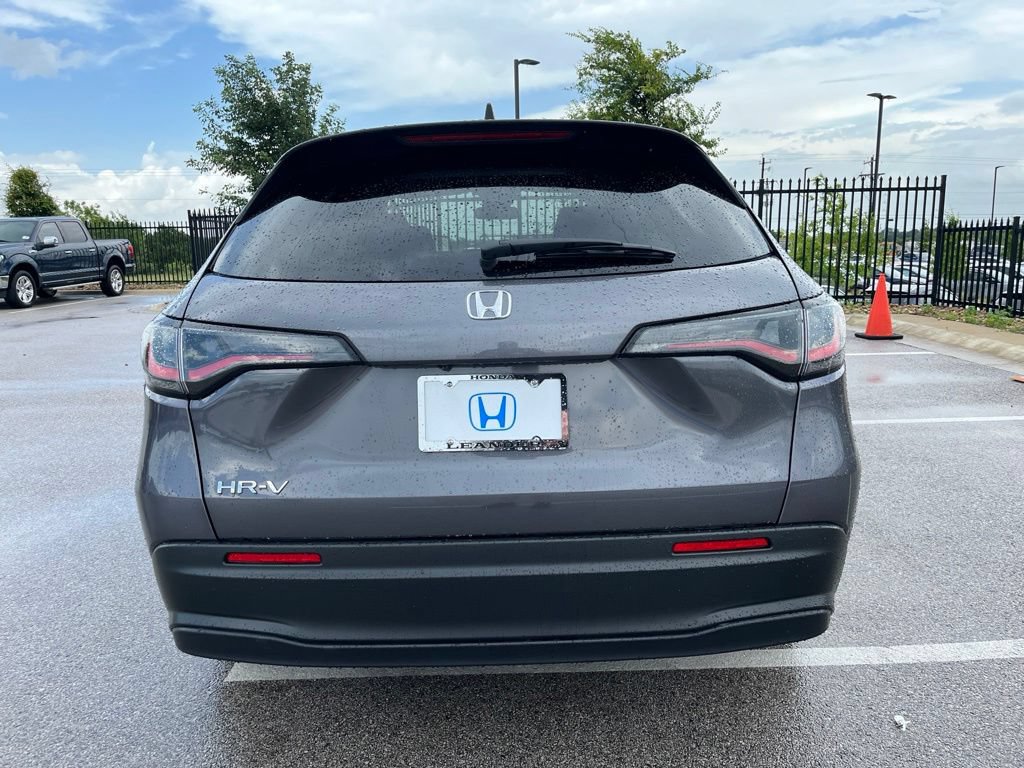 Certified 2026 Honda HR-V LX image 5