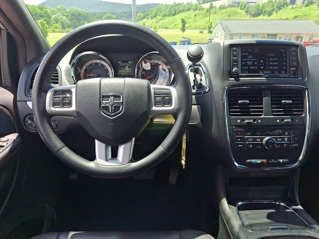 Used 2018 Dodge Grand Caravan GT FWD image 11