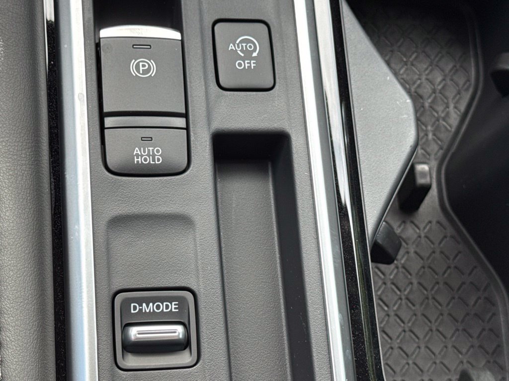 New 2026 Nissan Pathfinder SV FWD image 25