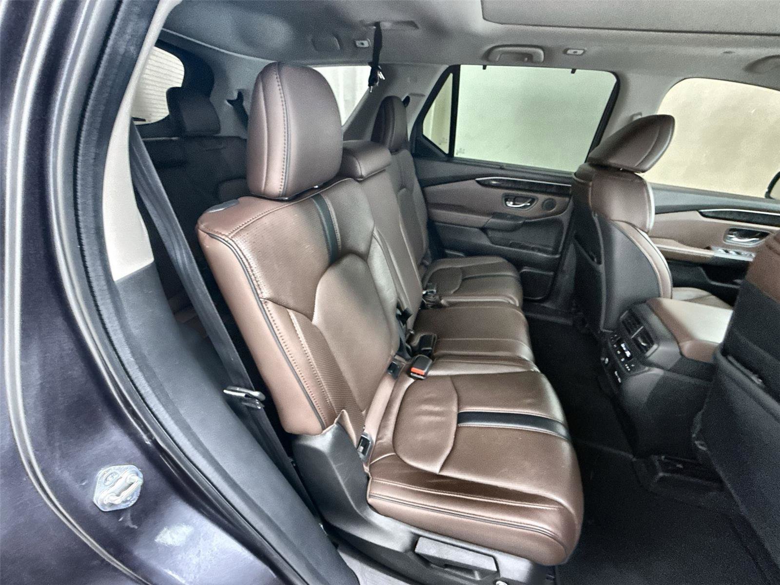 Used 2023 Honda Pilot Elite image 33