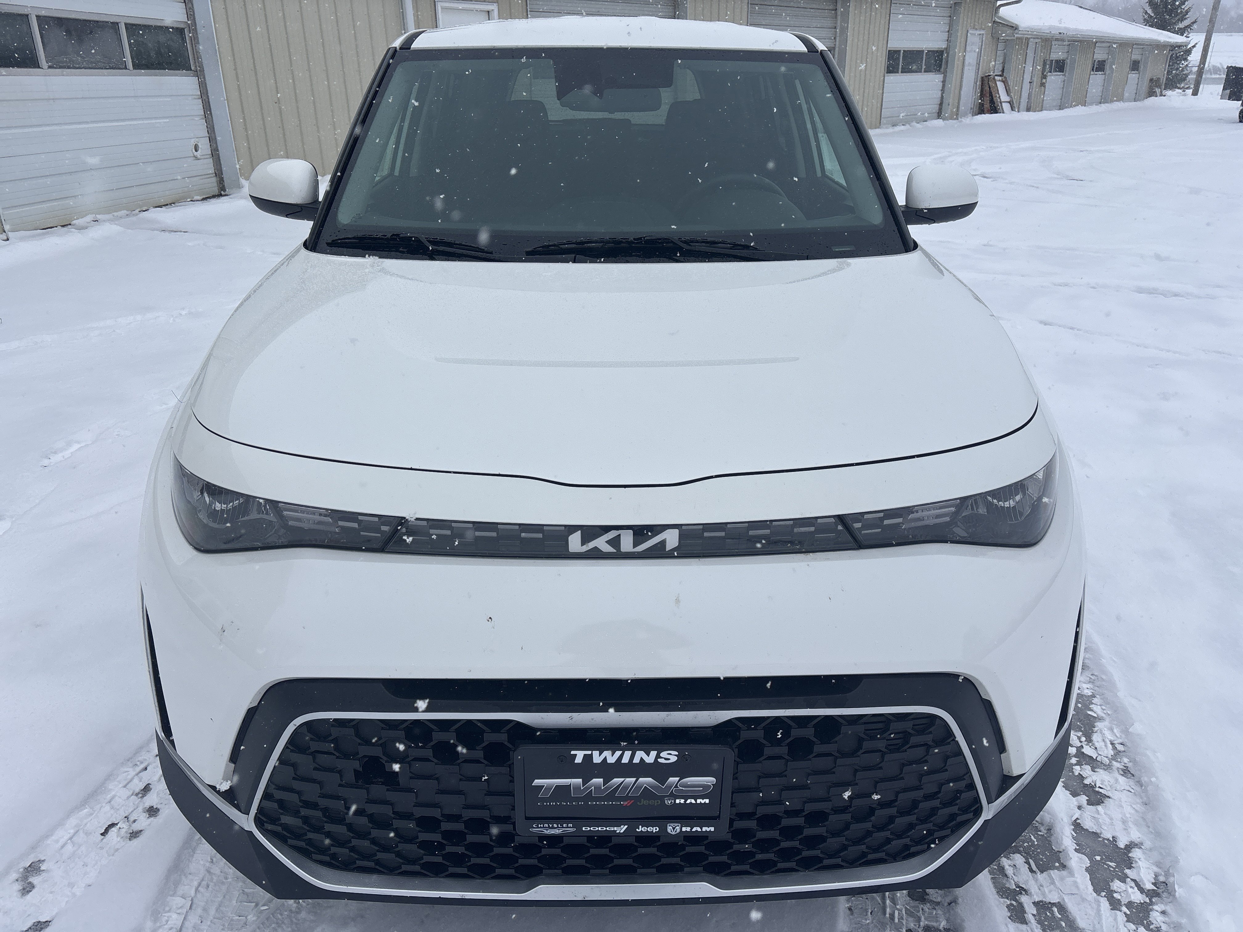 Used 2024 Kia Soul LX w/ Option Group 015 image 9