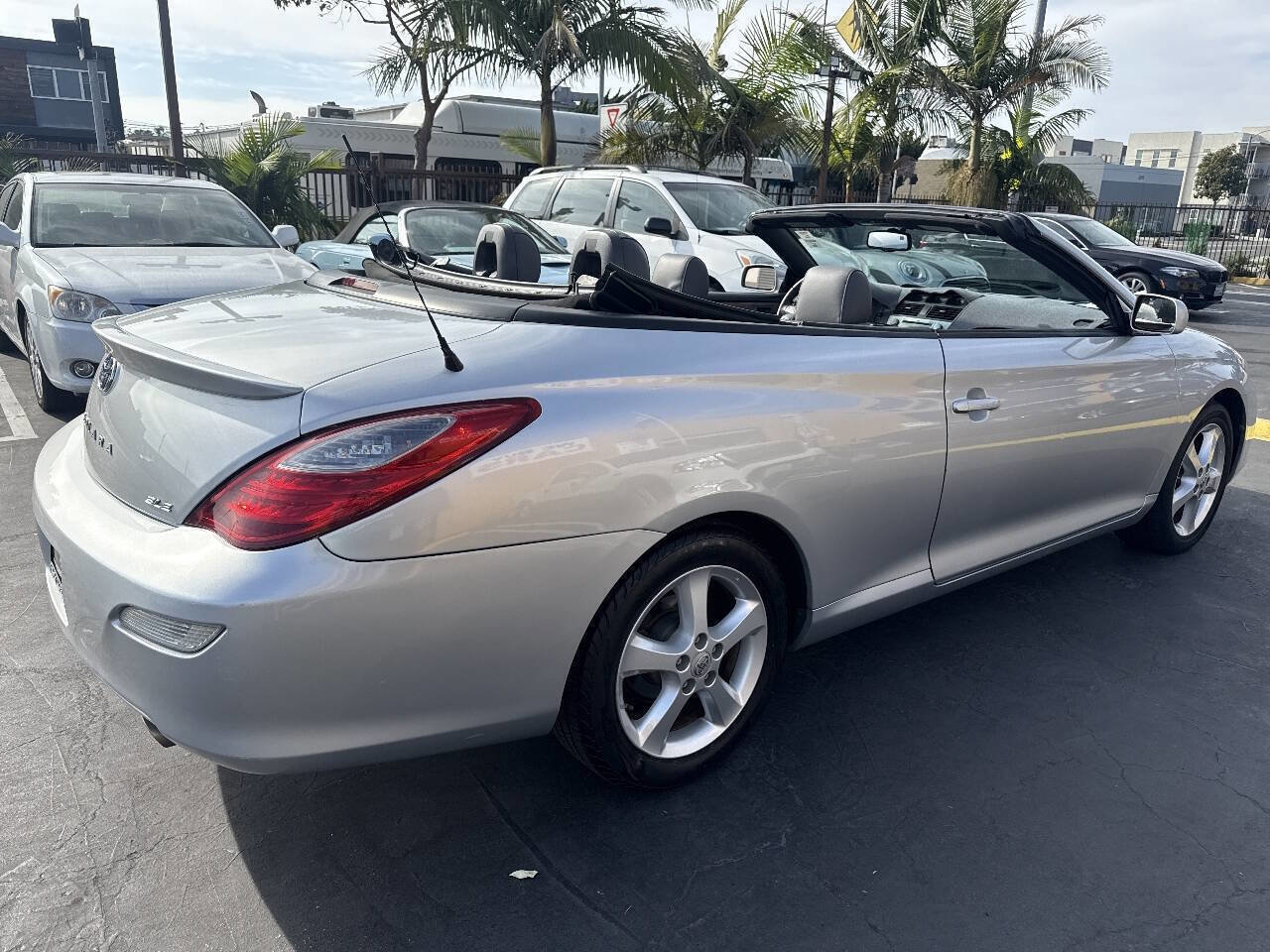 Used 2007 Toyota Solara SLE FWD image 5