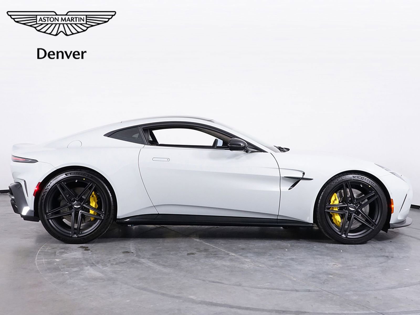 New 2026 Aston Martin V8 Vantage Coupe image 6