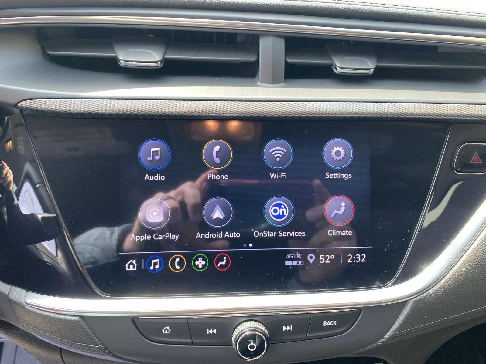 Used 2022 Buick Encore GX Select image 32