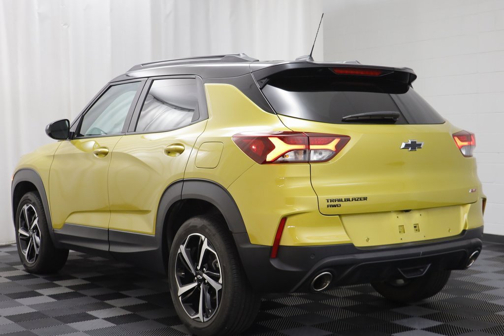 Certified 2023 Chevrolet TrailBlazer RS w/ Sun and Liftgate Package image 15