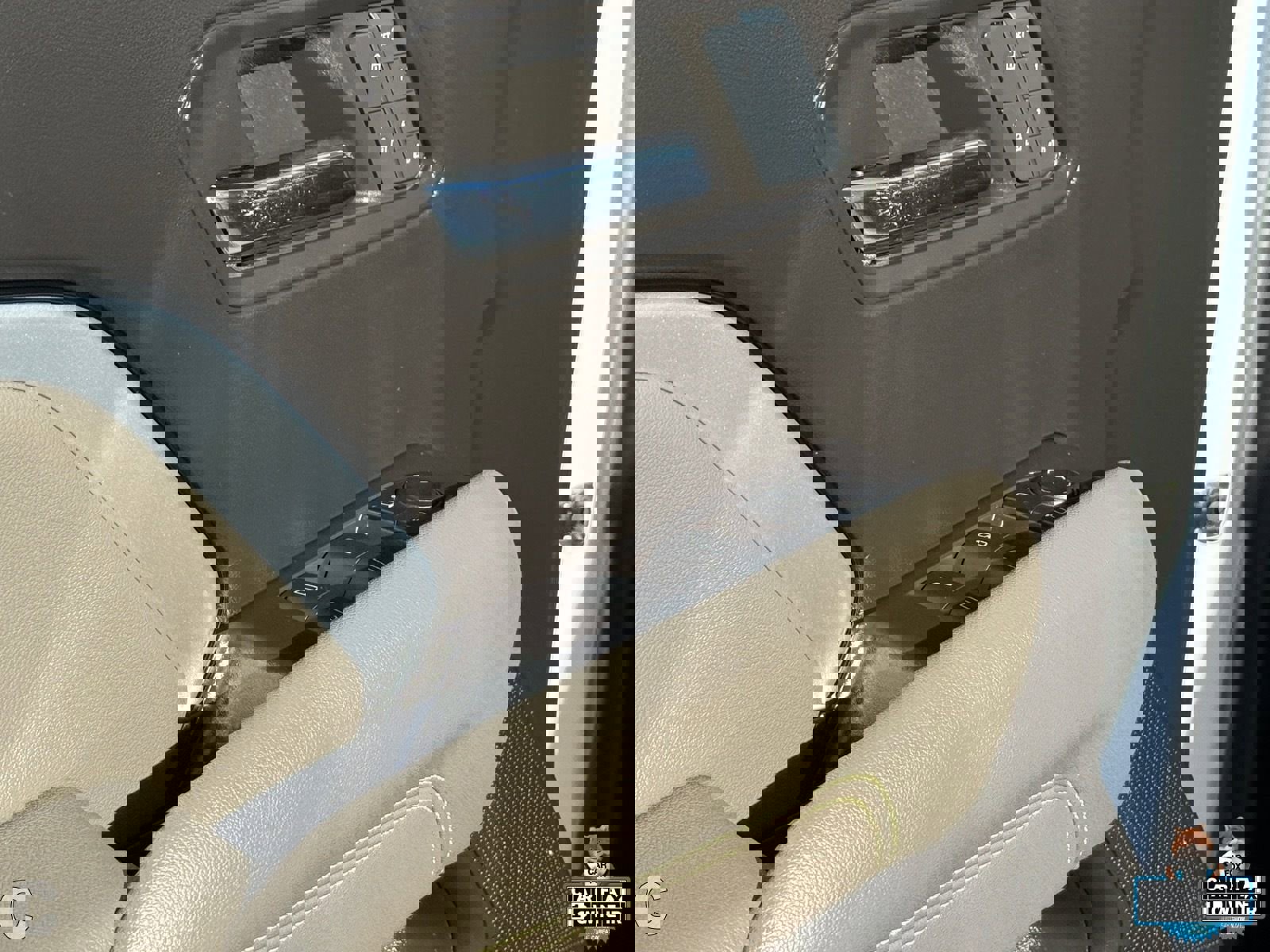 Certified 2024 Chevrolet Colorado ZR2 w/ ZR2 Convenience Package III image 17