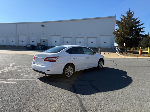 Used 2014 Nissan Sentra SL w/ Premium Package image 4