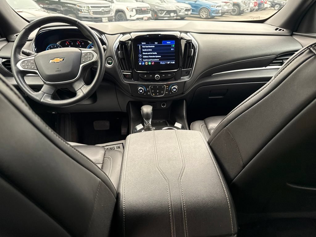 Used 2023 Chevrolet Traverse LT AWD/4WD image 18