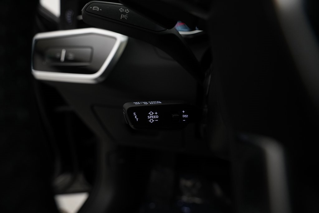 New 2025 Audi A6 3.0T Prestige image 20