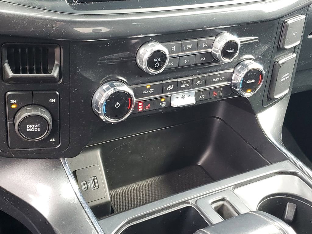 Used 2022 Ford F150 XLT w/ Equipment Group 302A High image 19