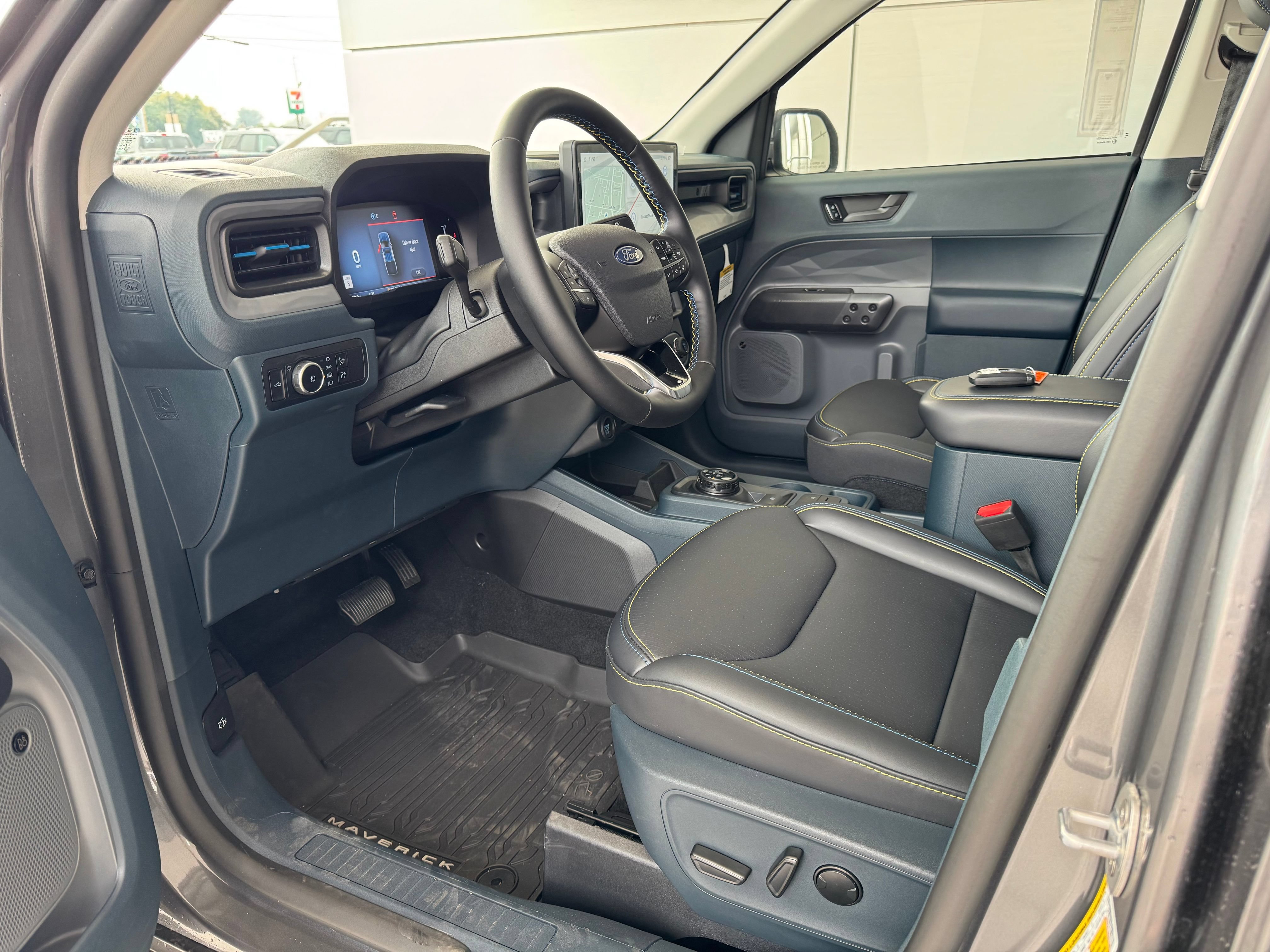 New 2025 Ford Maverick Lobo AWD/4WD image 19