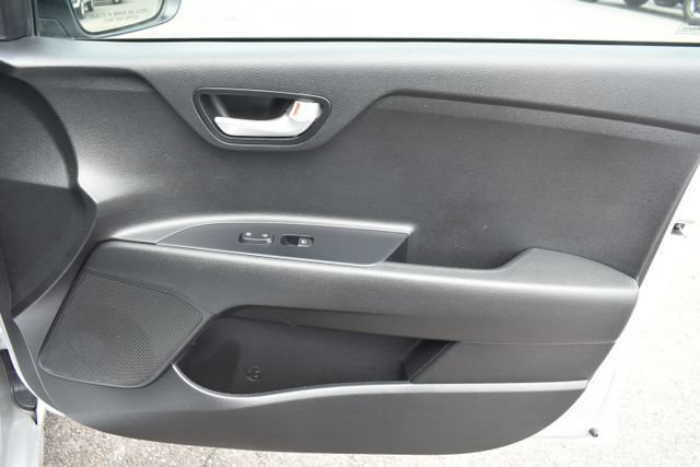 Used 2022 Kia Rio S FWD image 33