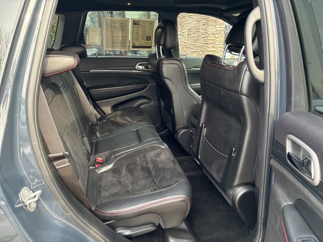 Used 2017 Jeep Grand Cherokee Trailhawk image 24