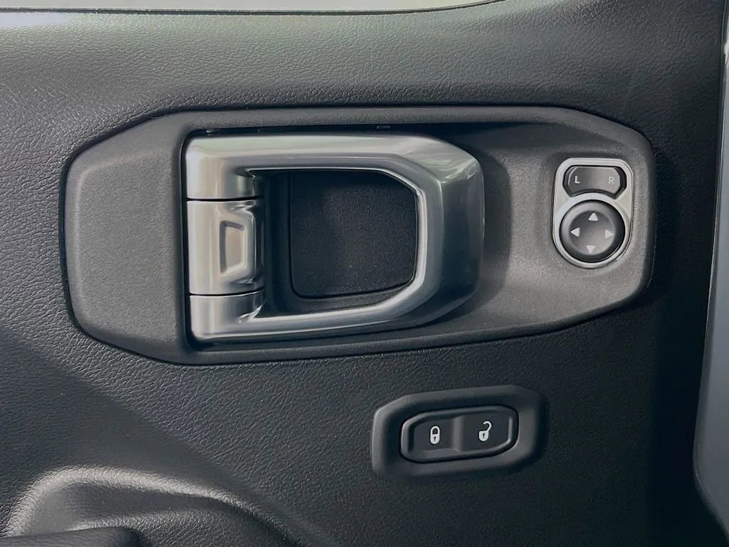 New 2026 Jeep Wrangler Sport S image 18