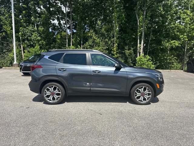 Used 2021 Kia Seltos S AWD/4WD image 5