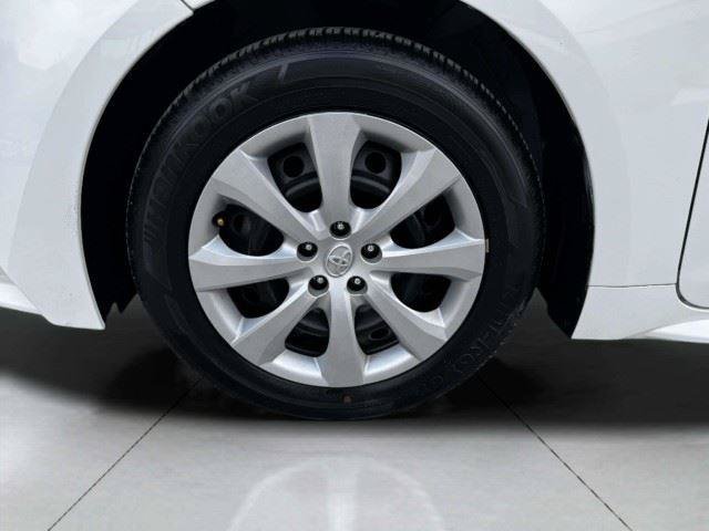 Used 2023 Toyota Corolla LE FWD image 61
