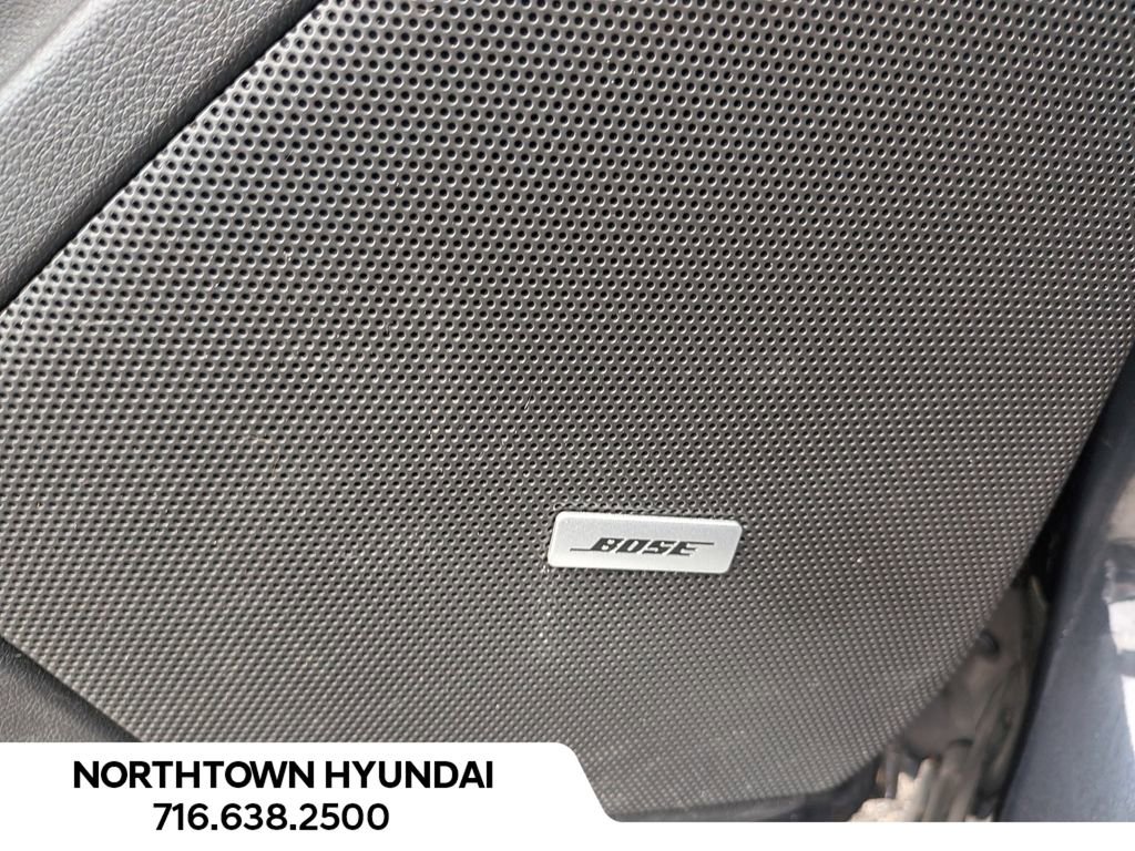 Used 2023 Cadillac XT6 Premium Luxury image 29