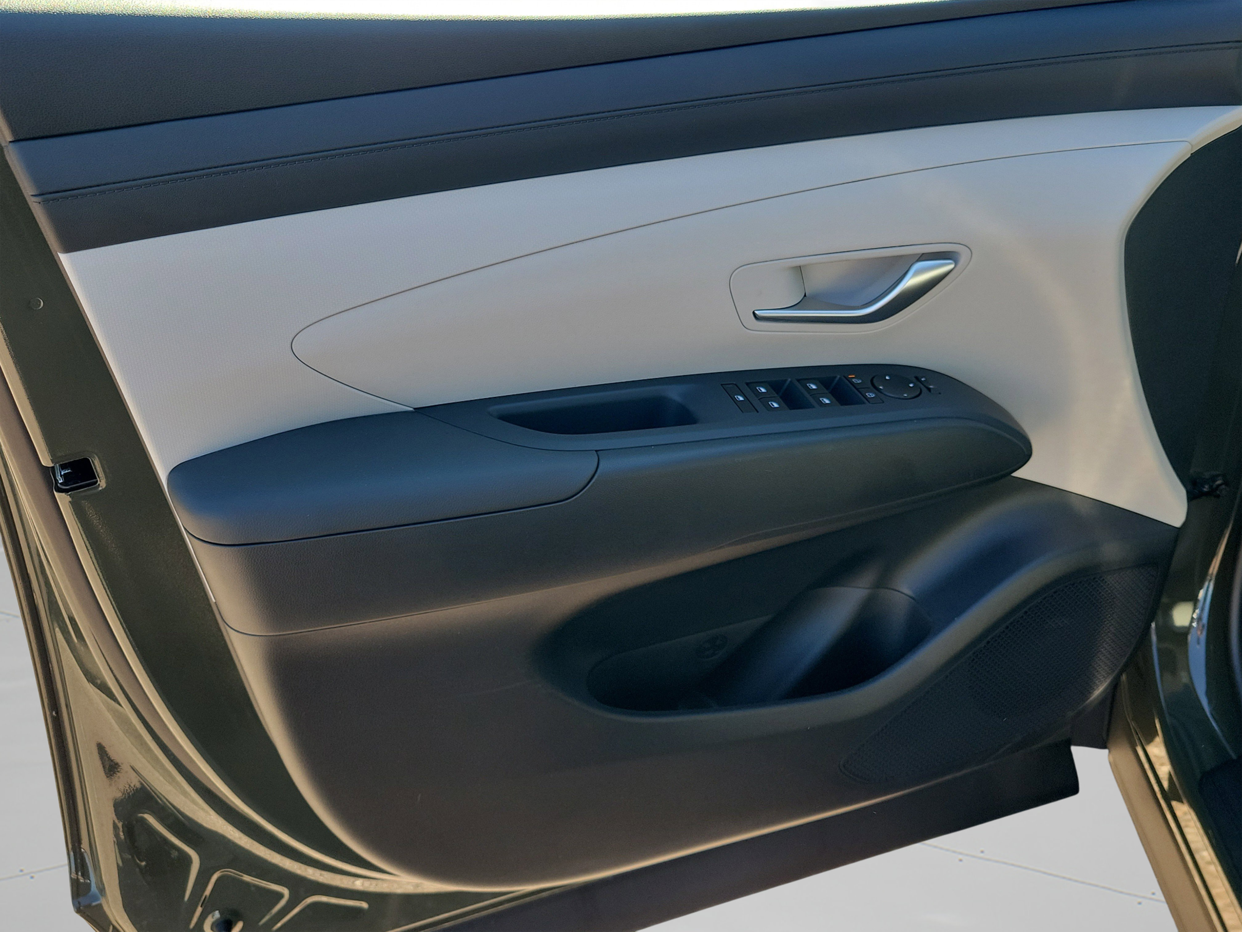 New 2026 Hyundai Tucson SEL FWD image 12