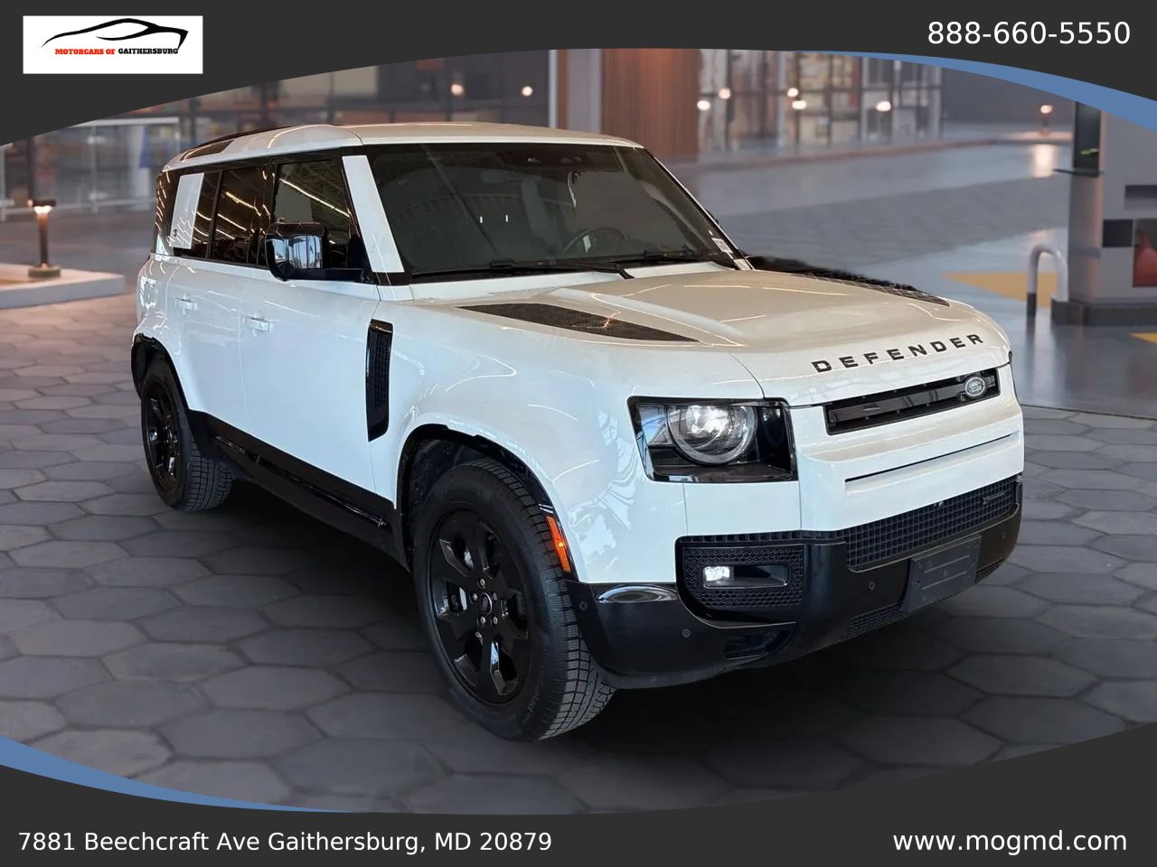 Used 2022 Land Rover Defender 110 X-Dynamic SE AWD/4WD image 1
