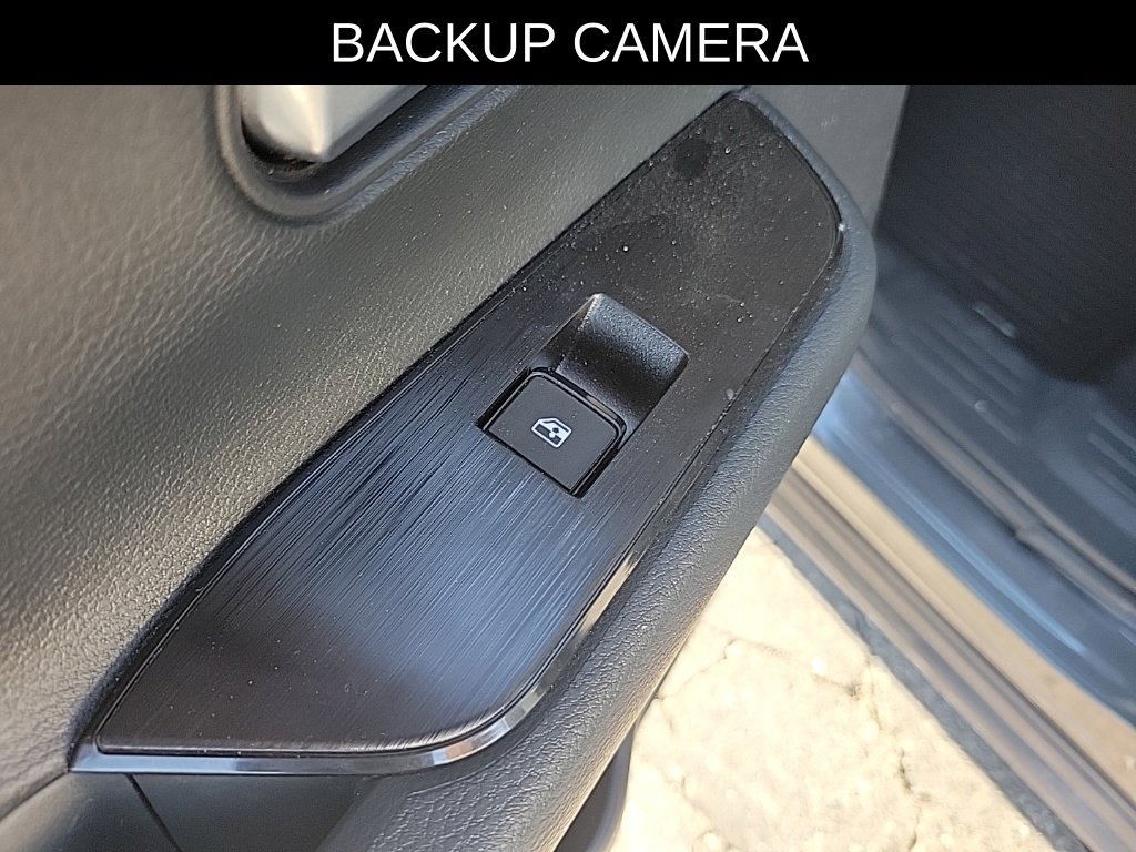 Used 2026 Nissan Kicks SV w/ SV Premium Package AWD/4WD image 14