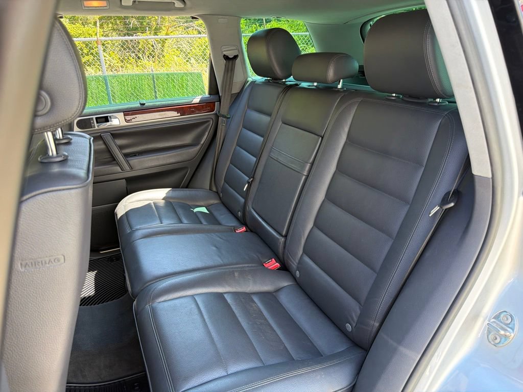 Used 2006 Volkswagen Touareg V10 TDI AWD/4WD image 20