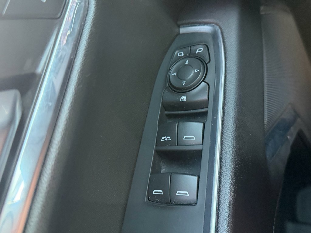 Used 2024 Chevrolet Silverado 1500 LT AWD/4WD image 35