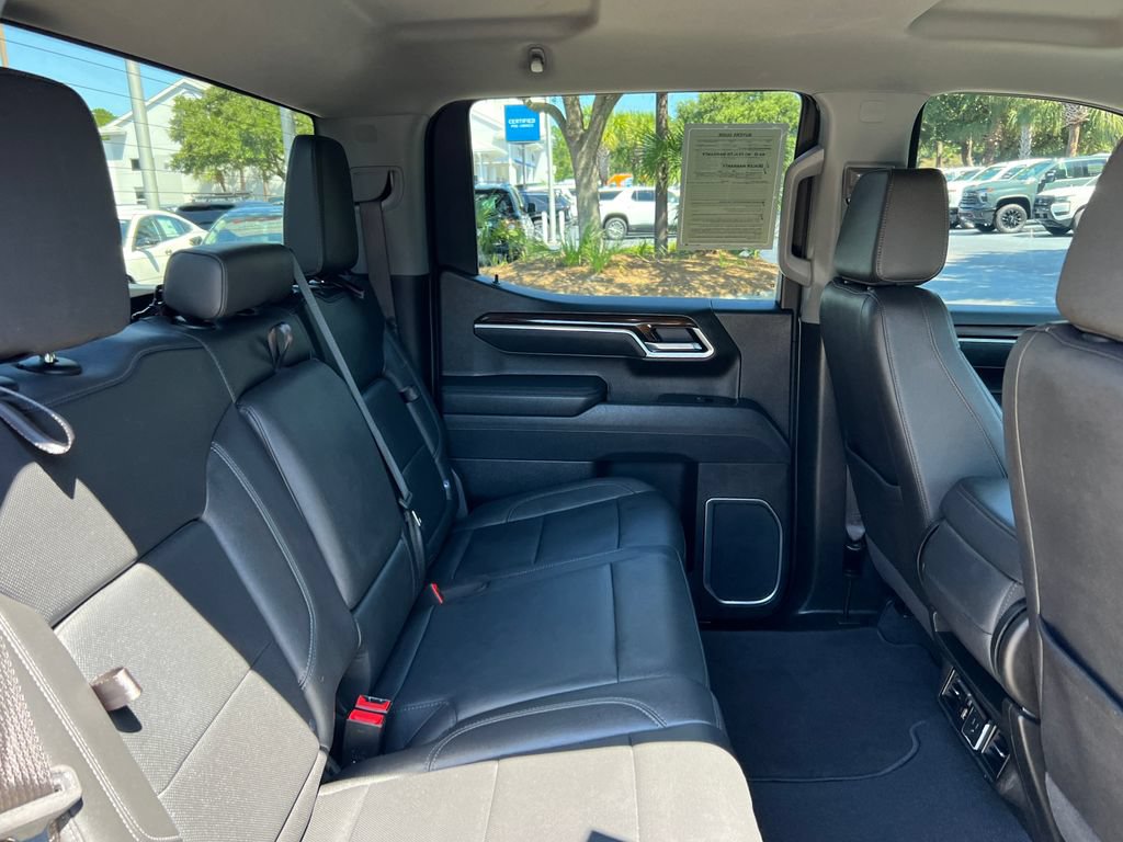 Used 2025 GMC Sierra 1500 SLT AWD/4WD image 20