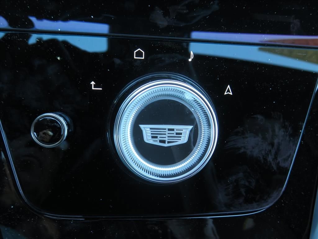 New 2026 Cadillac Escalade Platinum Luxury AWD/4WD image 16