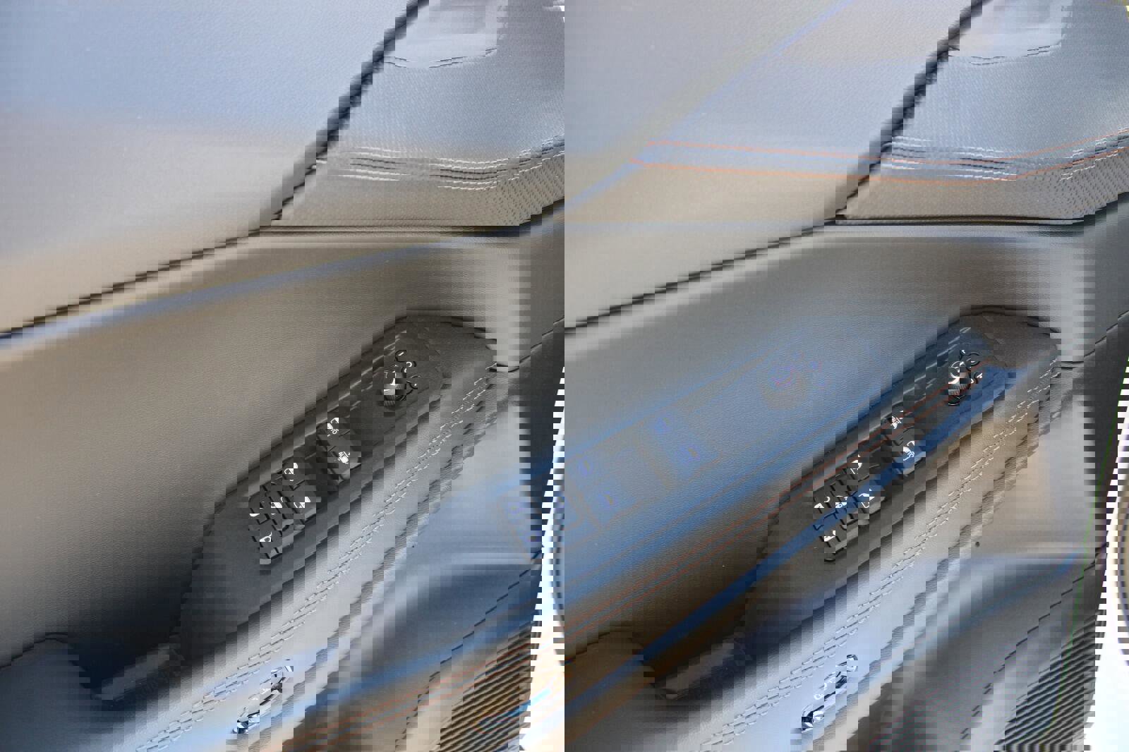 New 2026 Jeep Cherokee Limited image 11