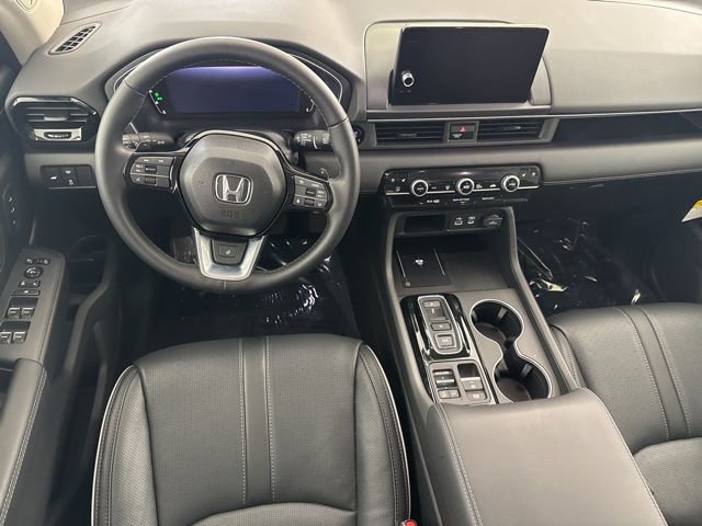 Certified 2025 Honda Pilot Elite image 29