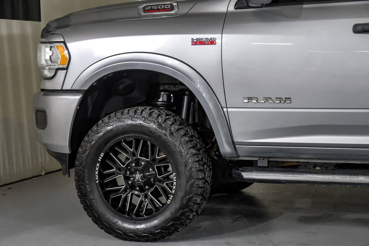 Used 2022 RAM 2500 Tradesman w/ Chrome Appearance Group AWD/4WD image 13