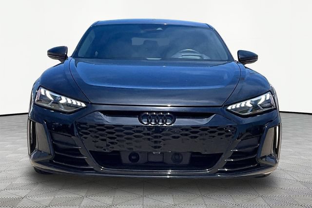 Used 2023 Audi RS e-tron GT w/ Carbon Performance Package AWD/4WD image 3