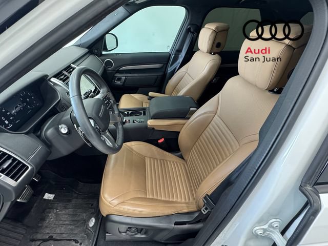 Used 2024 Land Rover Discovery Dynamic SE AWD/4WD image 24