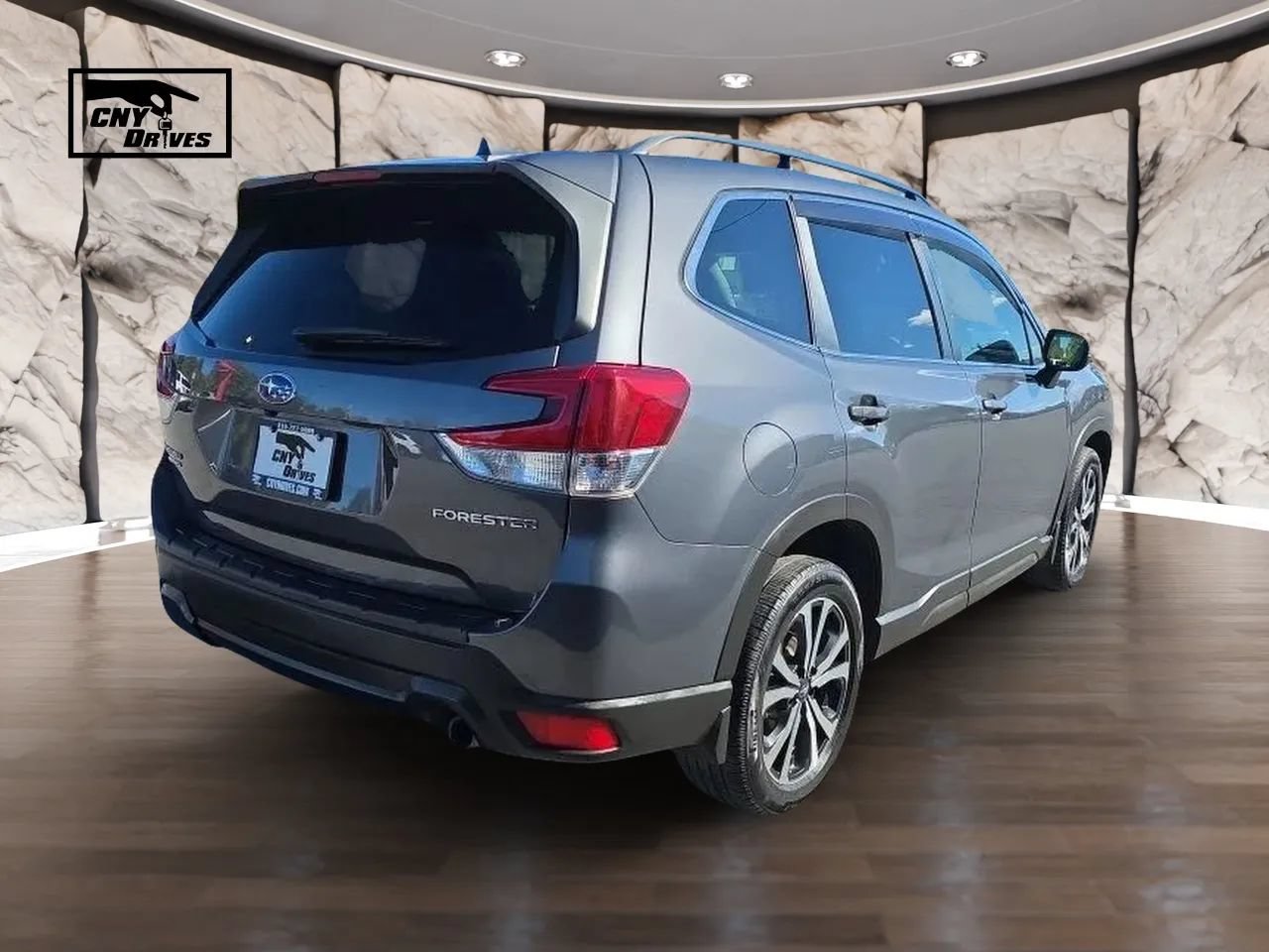 Used 2020 Subaru Forester Limited AWD/4WD image 5