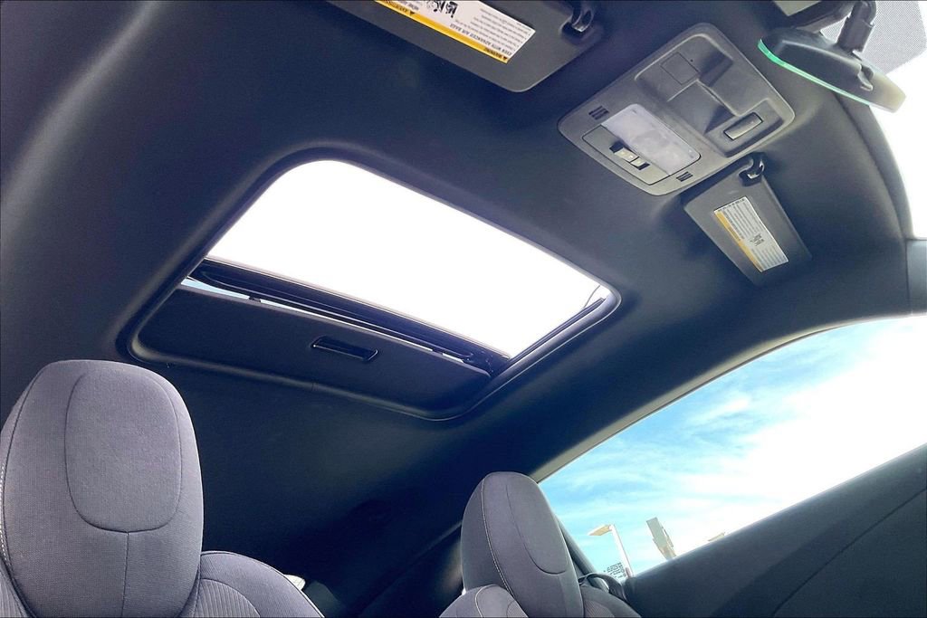 Used 2015 Chevrolet Camaro LT image 20