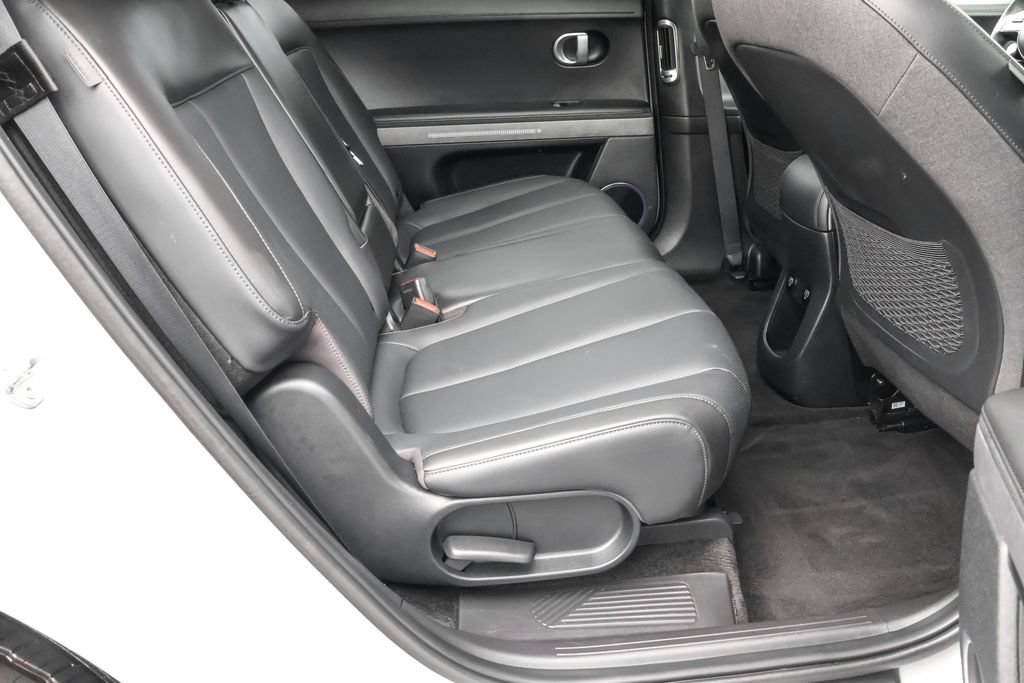 Certified 2024 Hyundai Ioniq 5 Limited AWD/4WD image 32