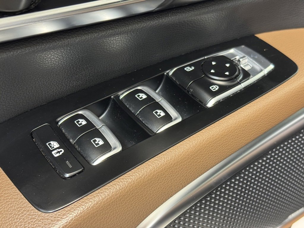 Used 2022 Kia Telluride SX w/ SX Prestige Package image 10