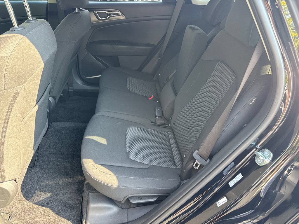 Used 2026 Kia Sportage LX w/ LX Convenience Package FWD image 20