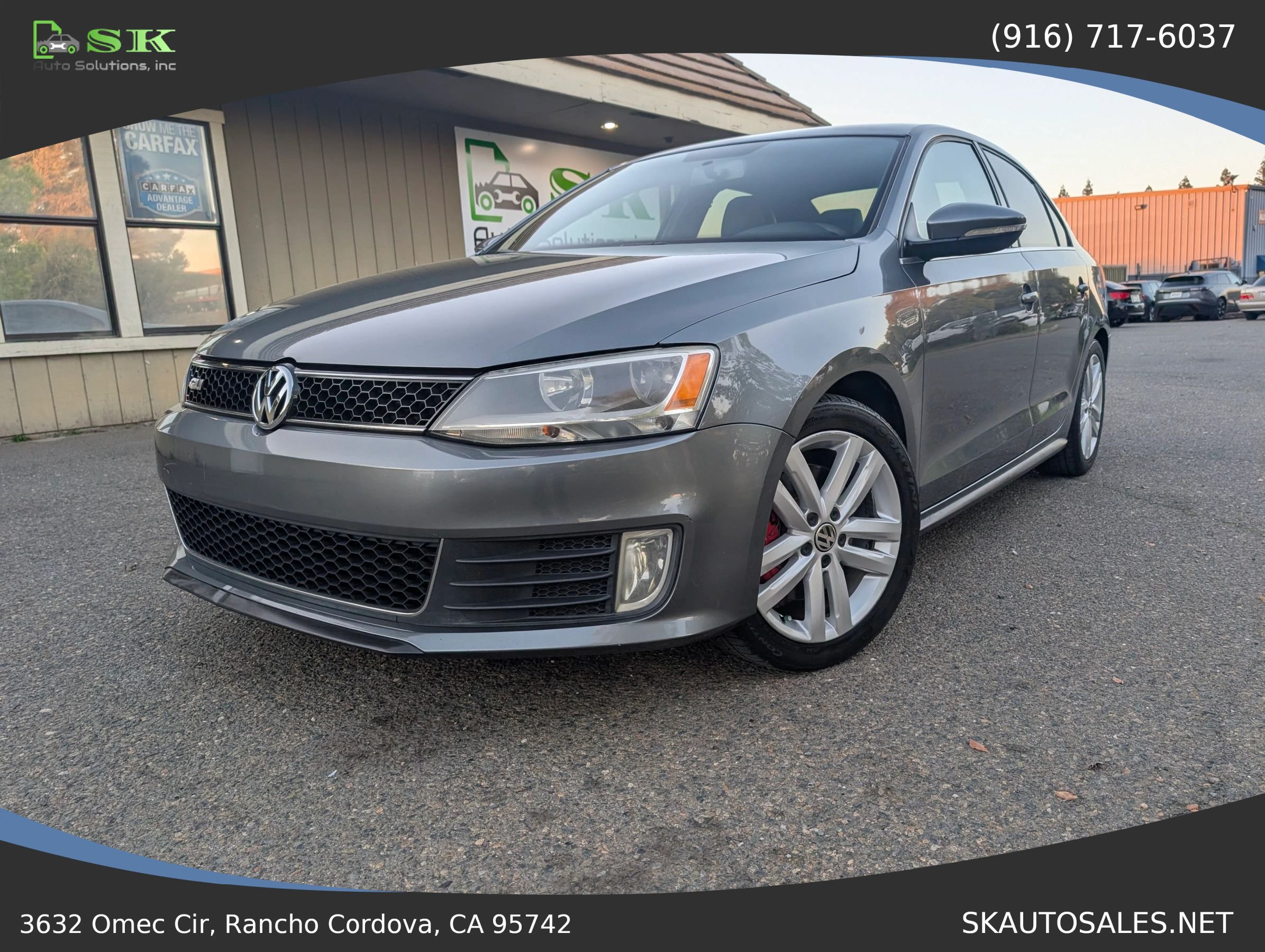 Used 2014 Volkswagen Jetta GLI FWD image 1