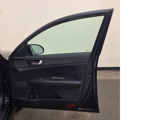 Used 2020 Kia Optima SE image 21