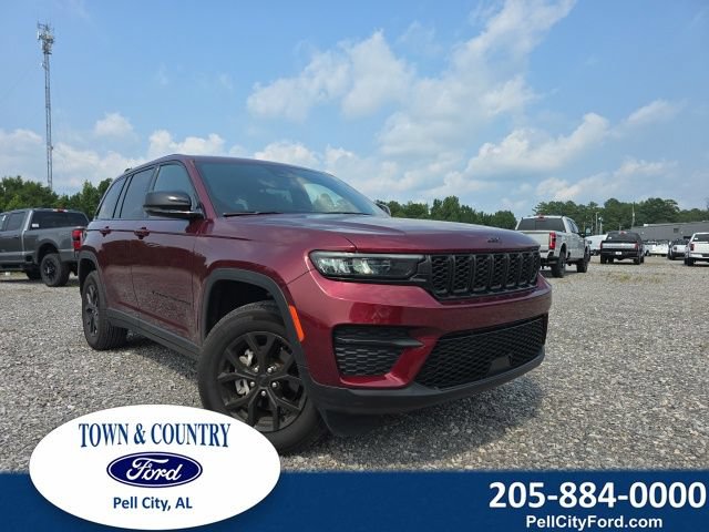 Used 2024 Jeep Grand Cherokee Altitude