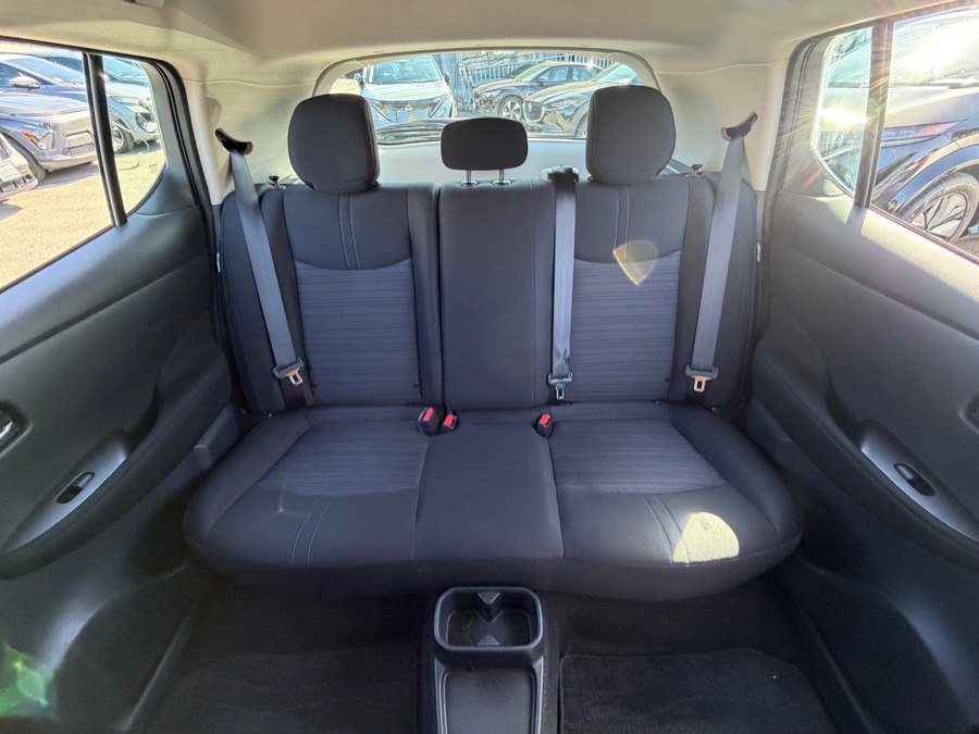 Used 2025 Nissan Leaf S FWD image 34