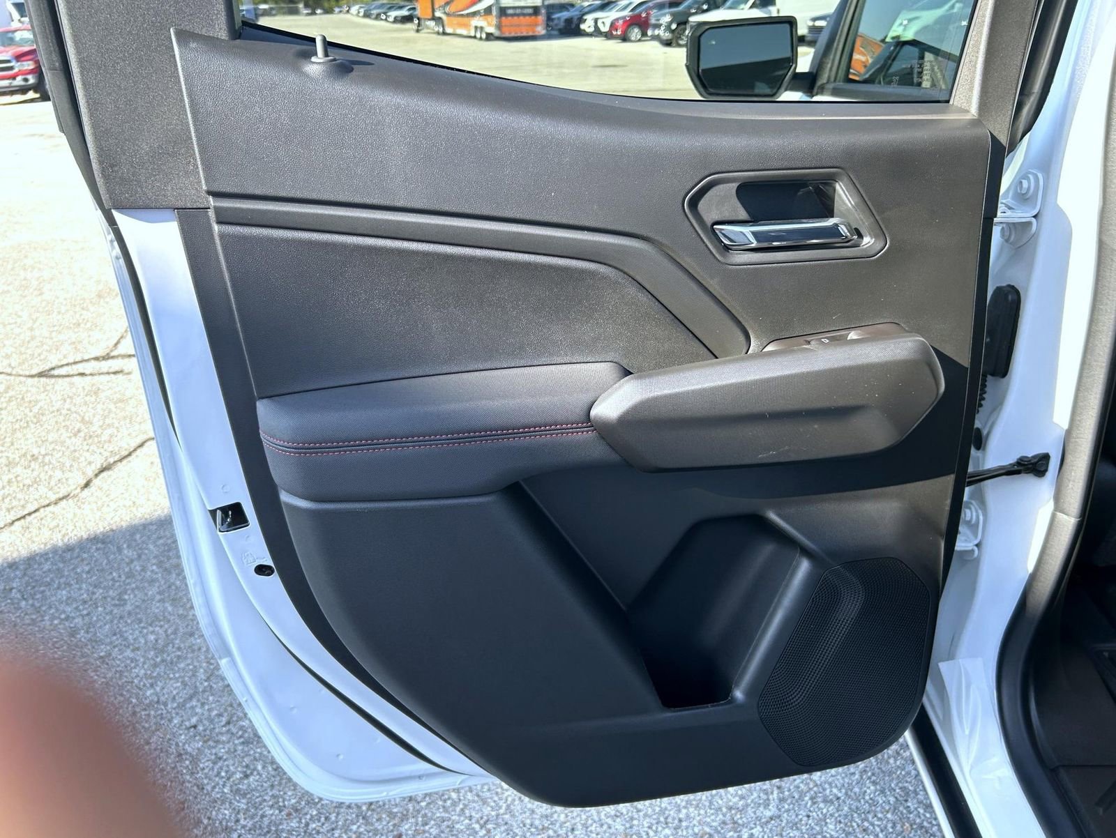 New 2026 Chevrolet Colorado Z71 image 17