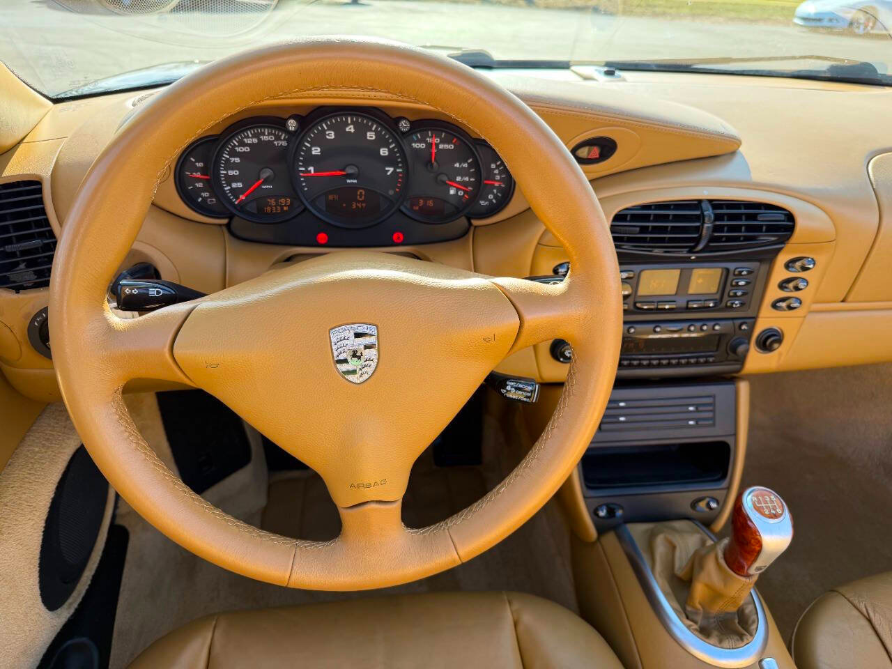 Used 2000 Porsche 911 Carrera 4 image 48