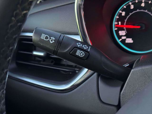 Used 2024 Chevrolet Equinox LT image 20