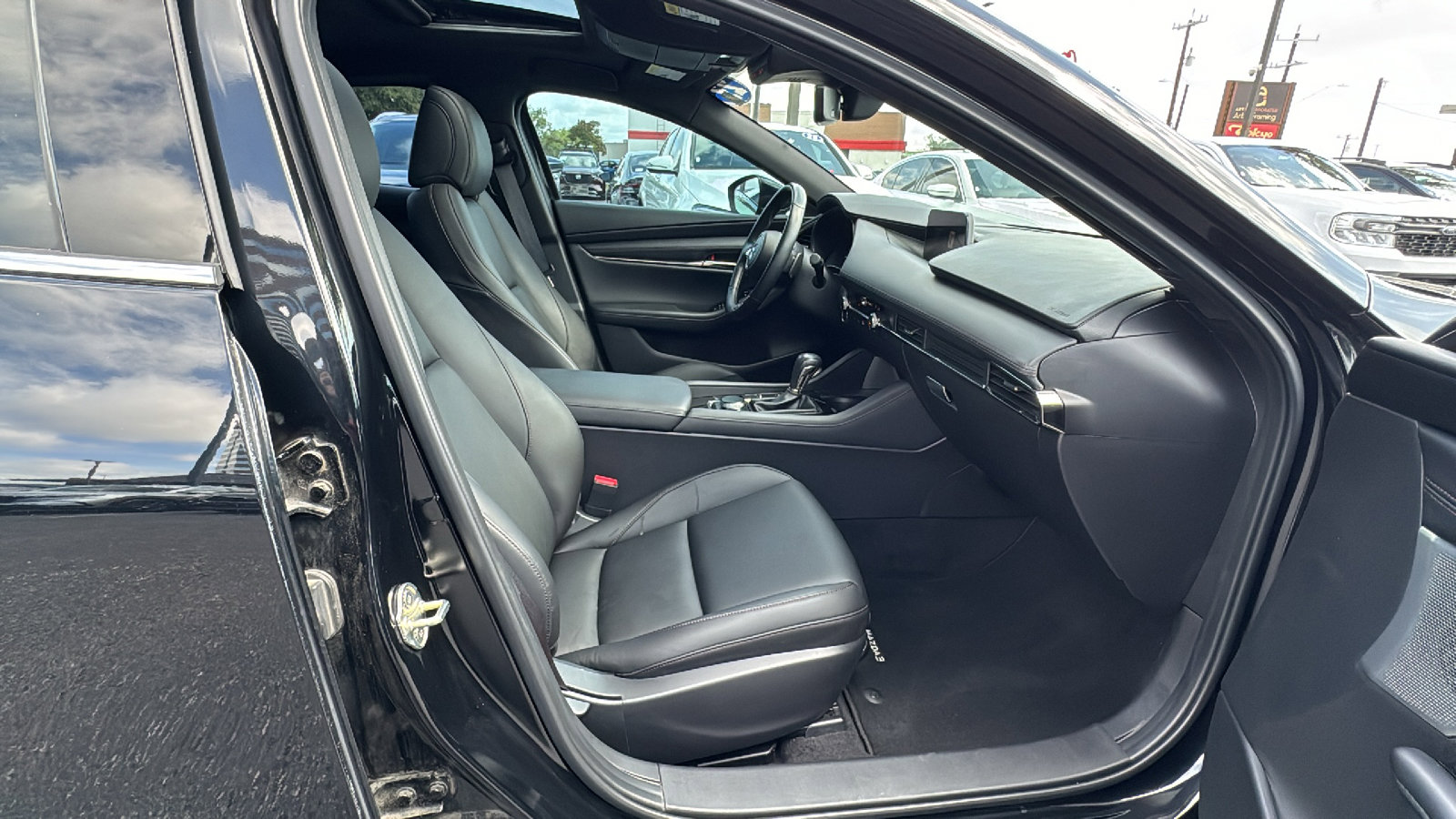 Used 2023 MAZDA MAZDA3 AWD 2.5 Turbo Hatchback image 23