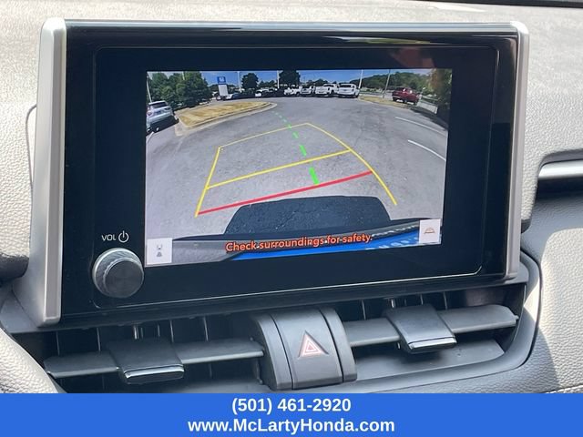 Used 2025 Toyota RAV4 XLE FWD image 22